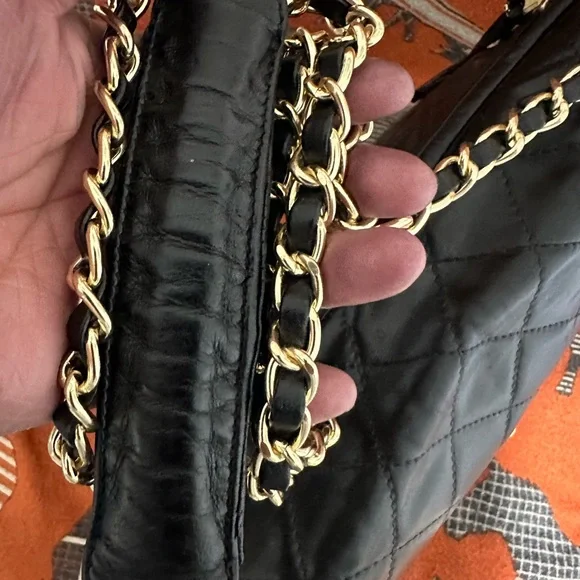 CHANEL ❤️🌟CLASSIC VINTAGE FLAP LAMBSKIN BAG⭐️ - Picture 4 of 12